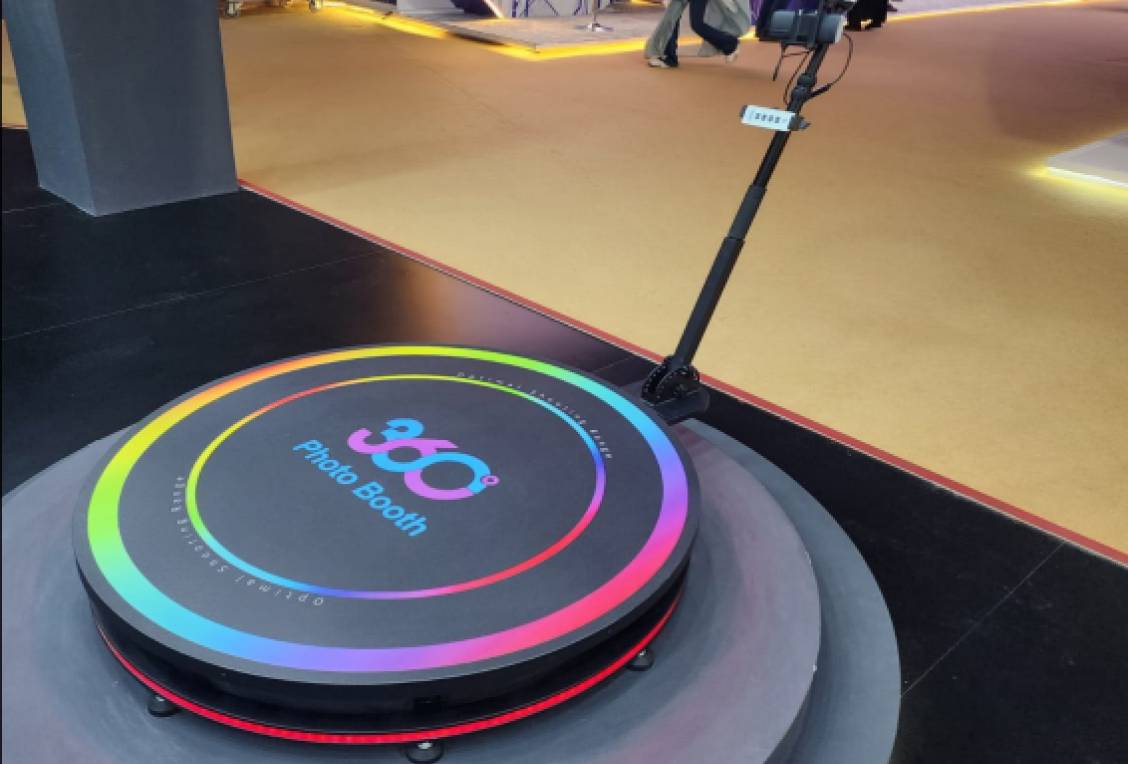 360-degree shooting platform